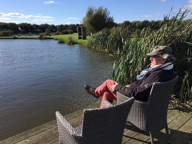 鵜鶘續墜 鵜鶘續墜